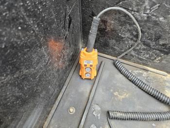 MAX 110 / 3 X STEERING AXLE / HYDRAULIC RAMP